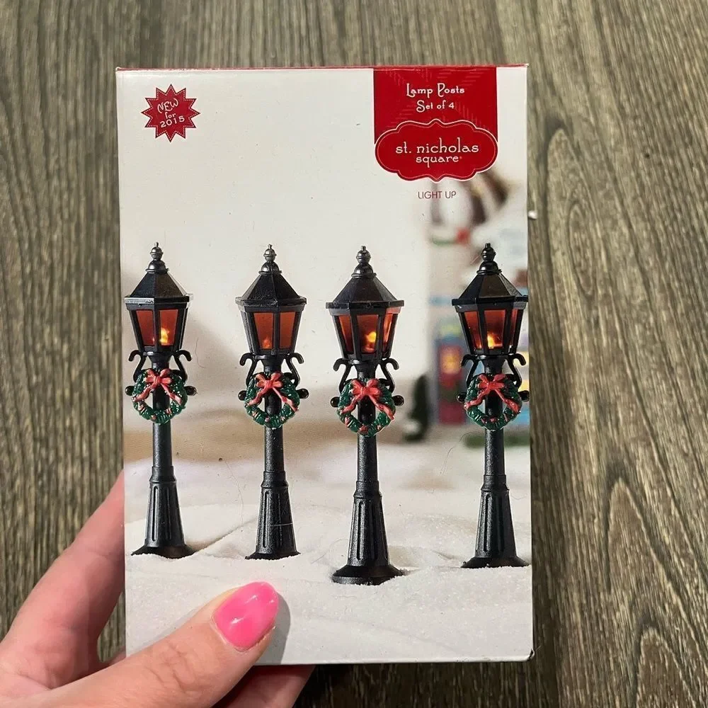 The Village Collection St. Nicholas Square Lamp Posts Set of 4 Light Up with Box